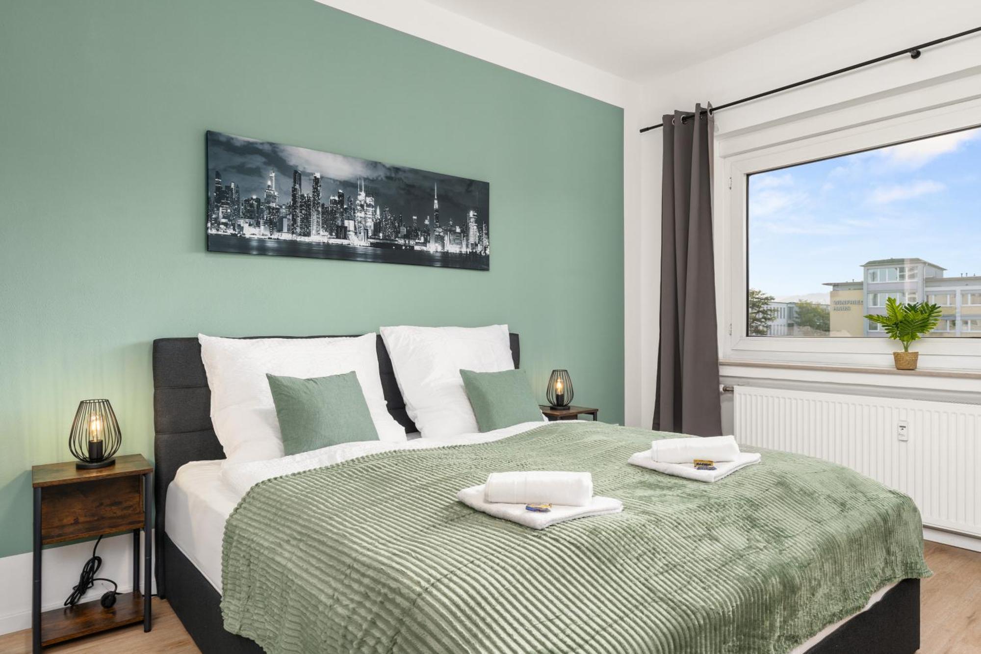 בילפלד Homely-Apartment Manhattanart, Zentral, Parkplatz, Billard,Ps4, Dart, Balkon מראה חיצוני תמונה