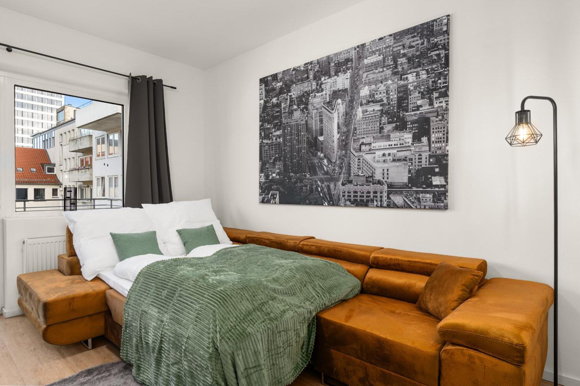 בילפלד Homely-Apartment Manhattanart, Zentral, Parkplatz, Billard,Ps4, Dart, Balkon מראה חיצוני תמונה