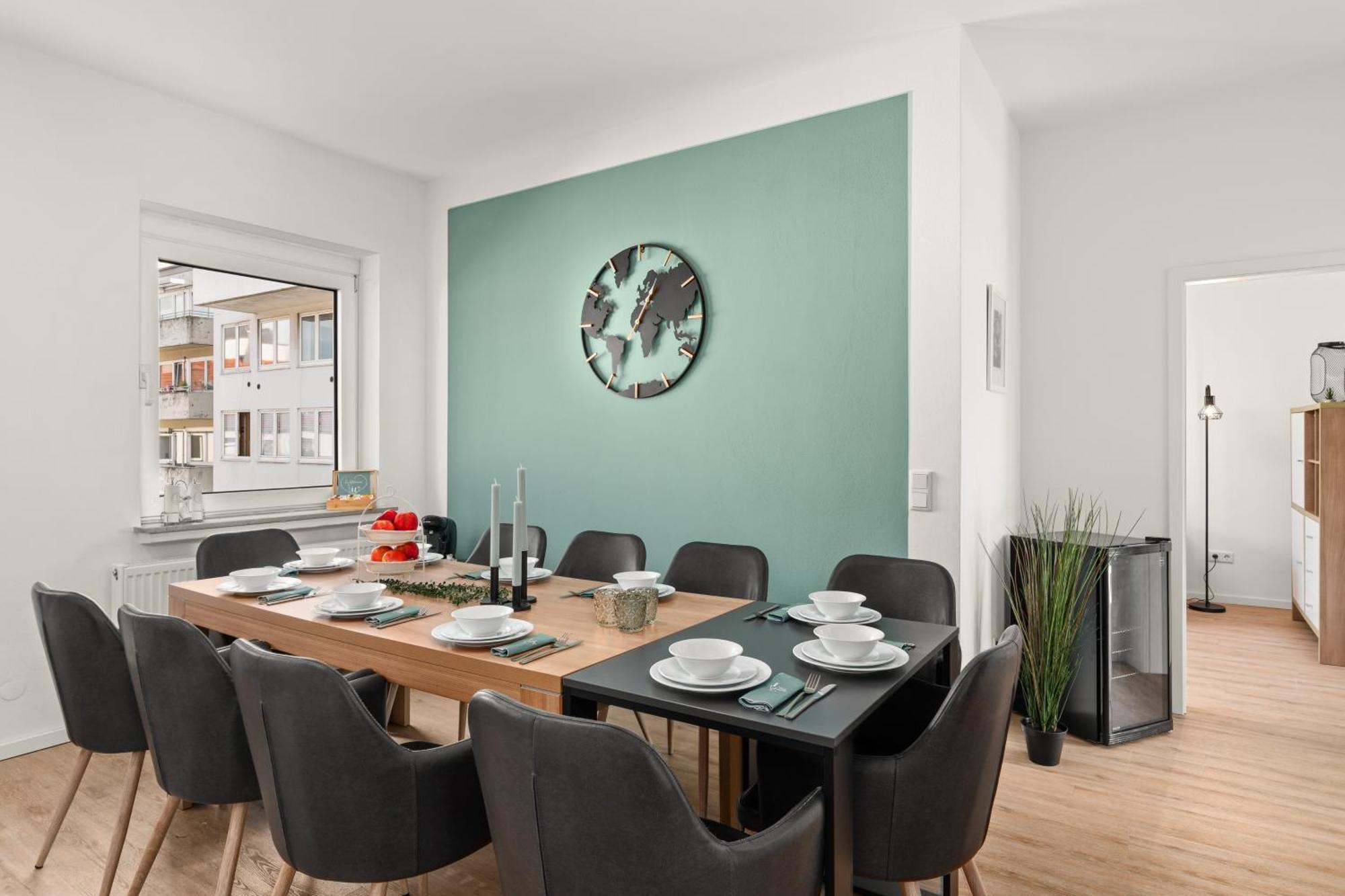בילפלד Homely-Apartment Manhattanart, Zentral, Parkplatz, Billard,Ps4, Dart, Balkon מראה חיצוני תמונה